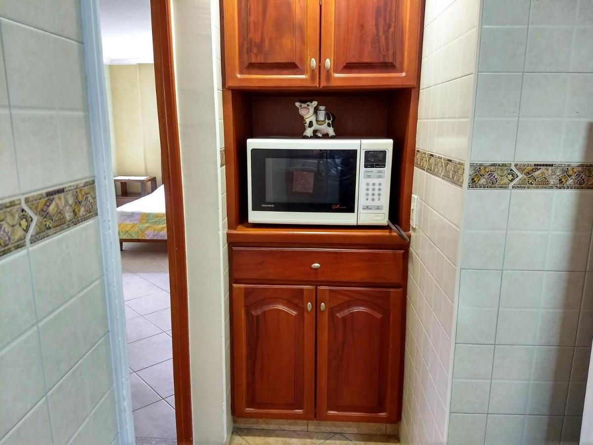 麦德林Bueno, Bonito, Barato Y Cerca A El Poblado公寓 外观 照片